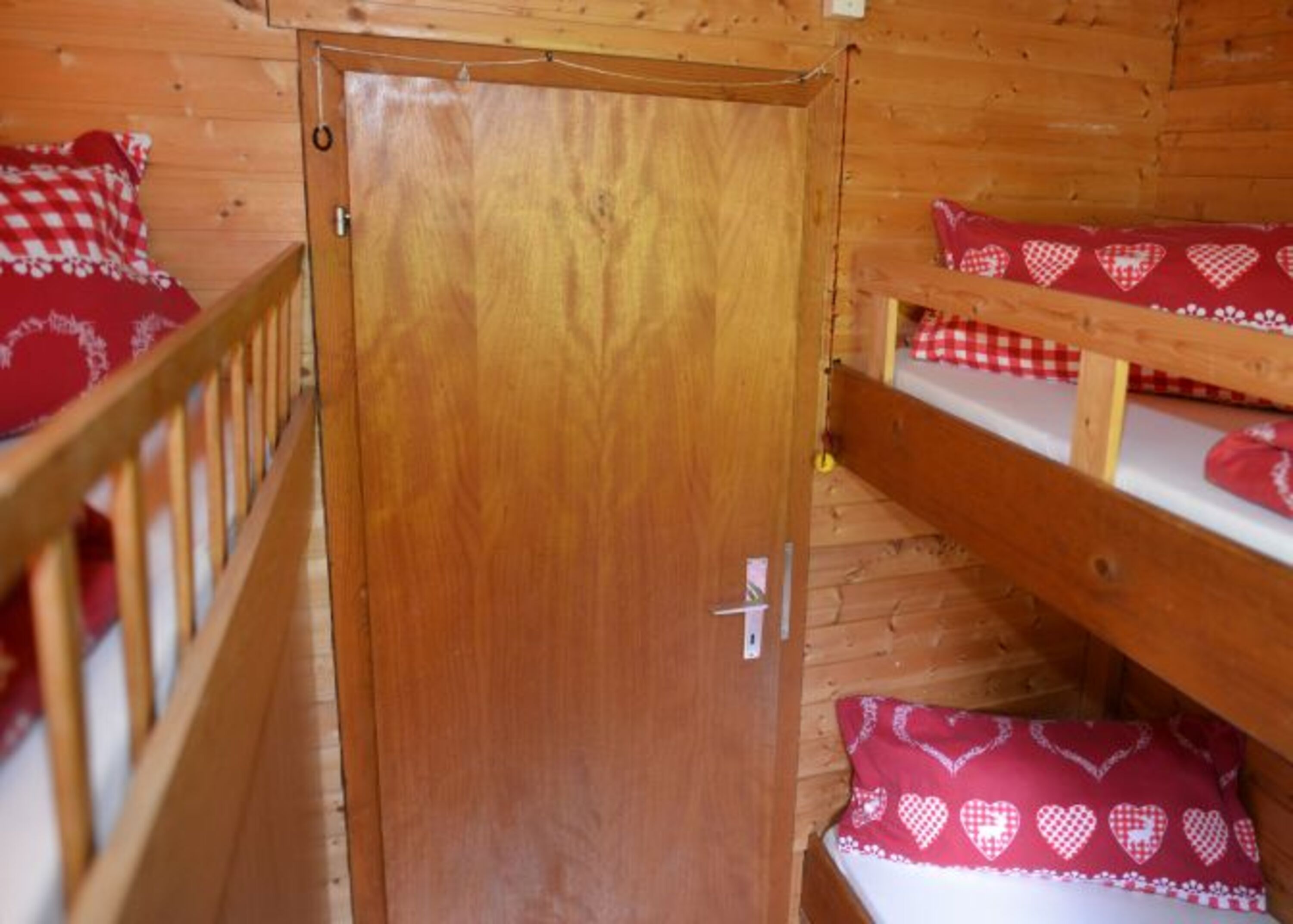 Schlafzimmer 2