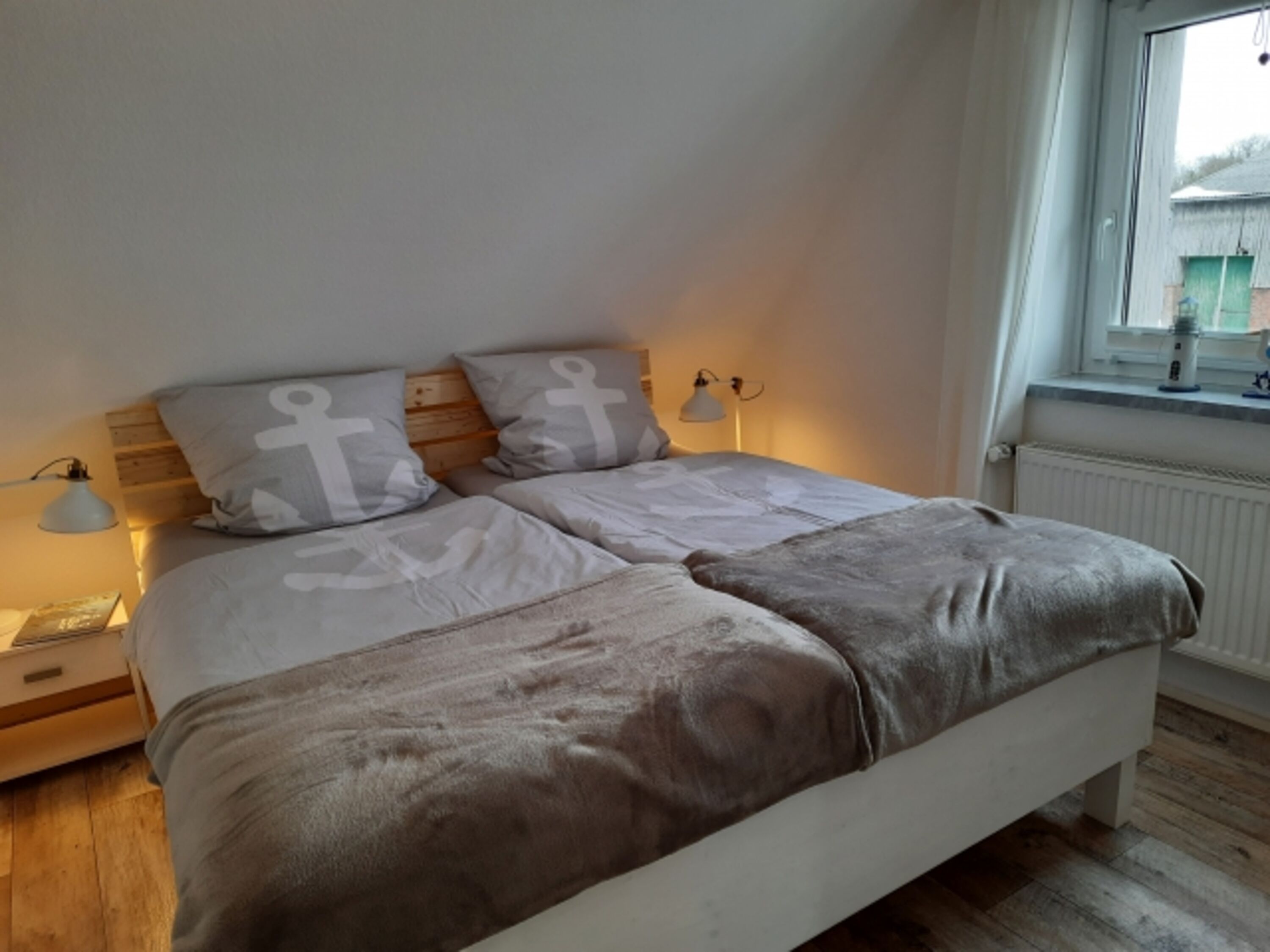 Erstes Schlafzimmer