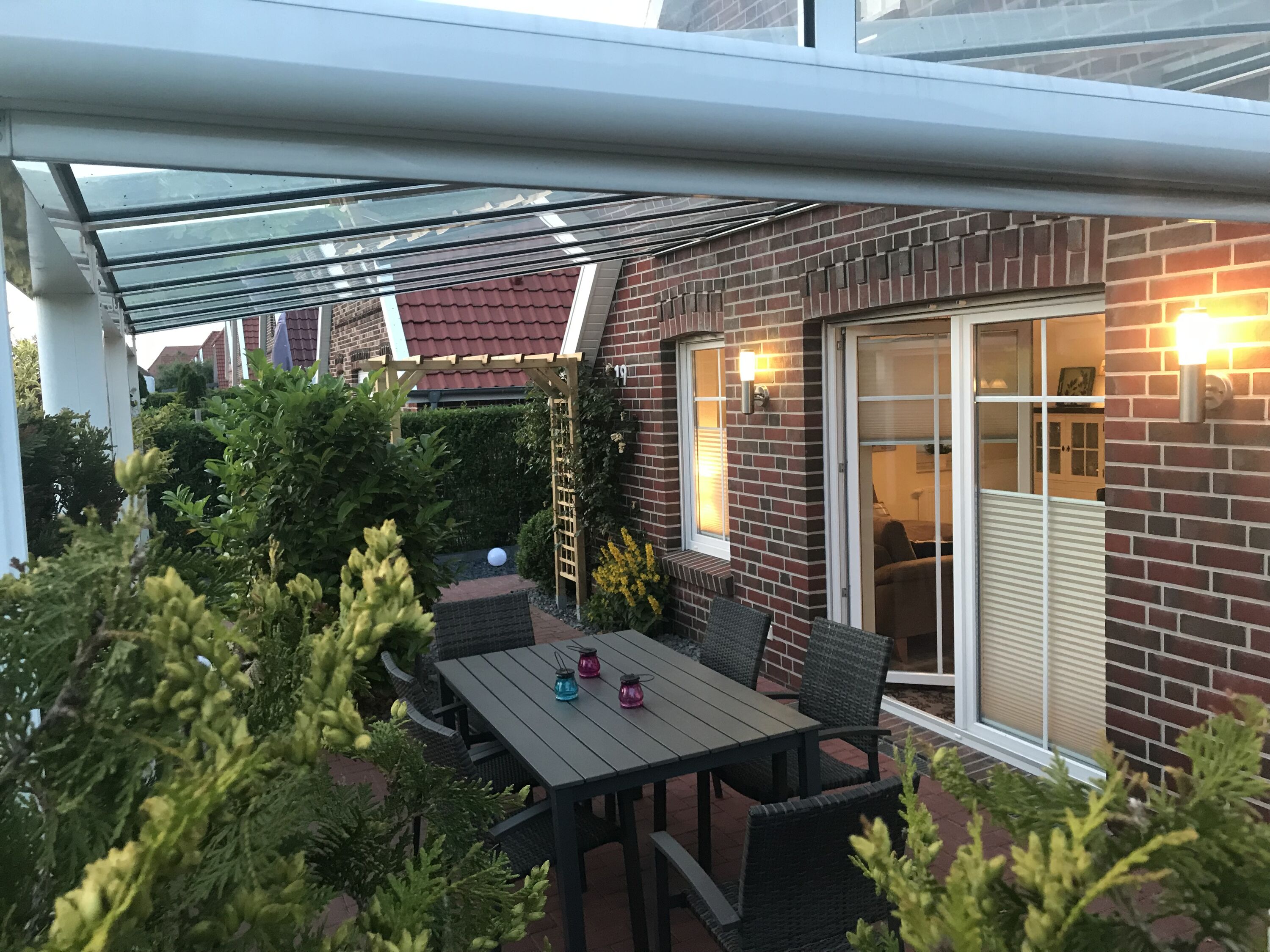 überdachte Terrasse