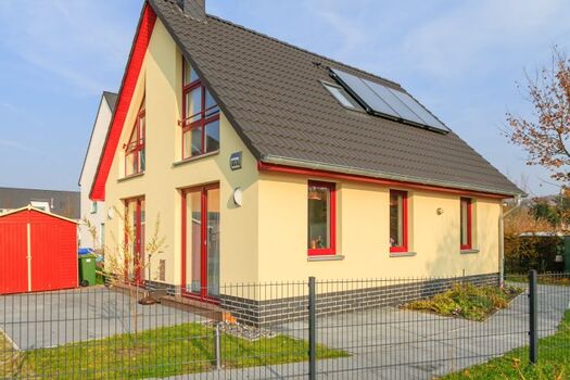 eingezäuntes Grundstück