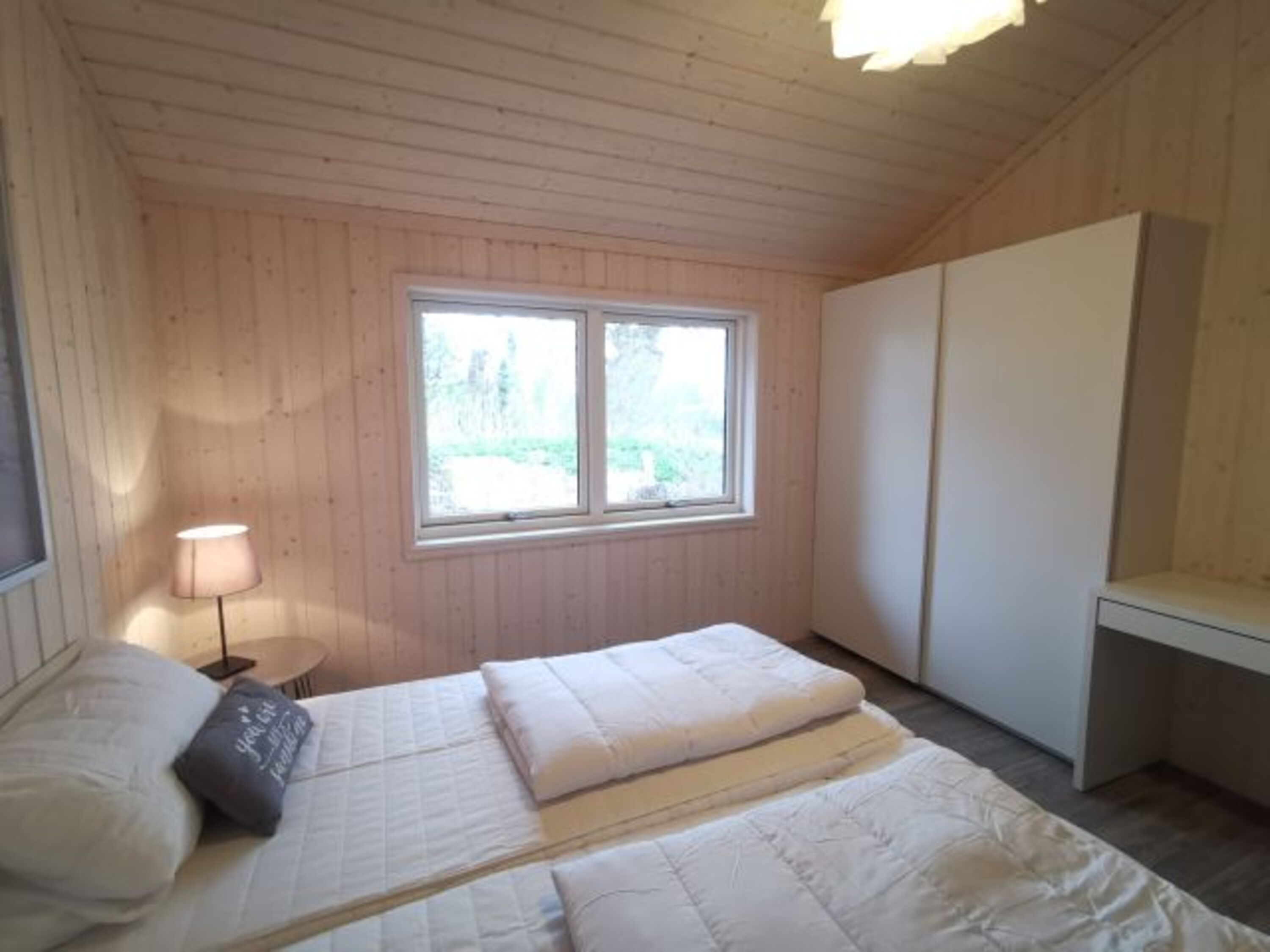 einweiteres der 4 Schlafzimmer