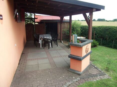 Ausgang zum PKW-Stellplatz