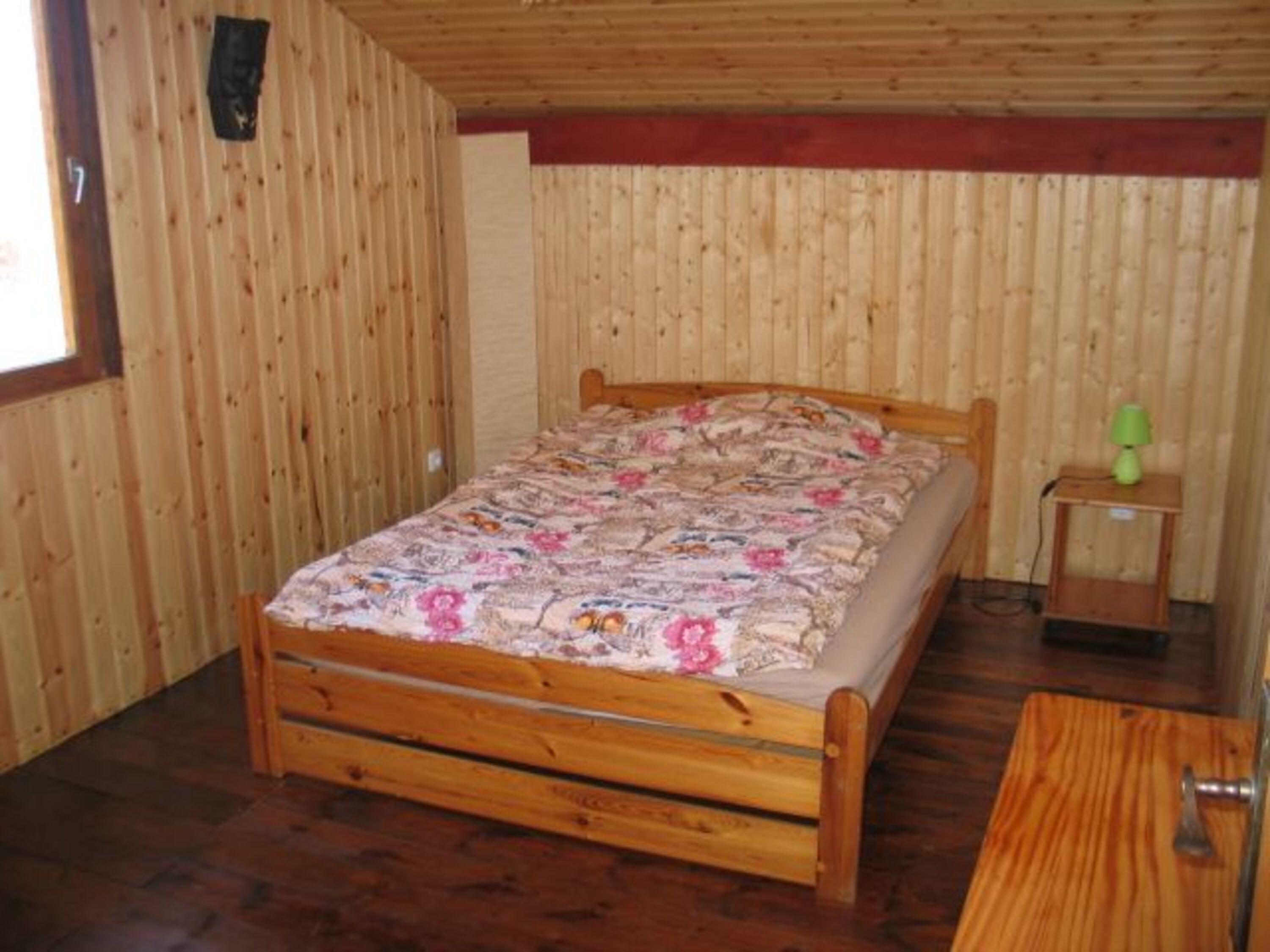 Schlafzimmer 2