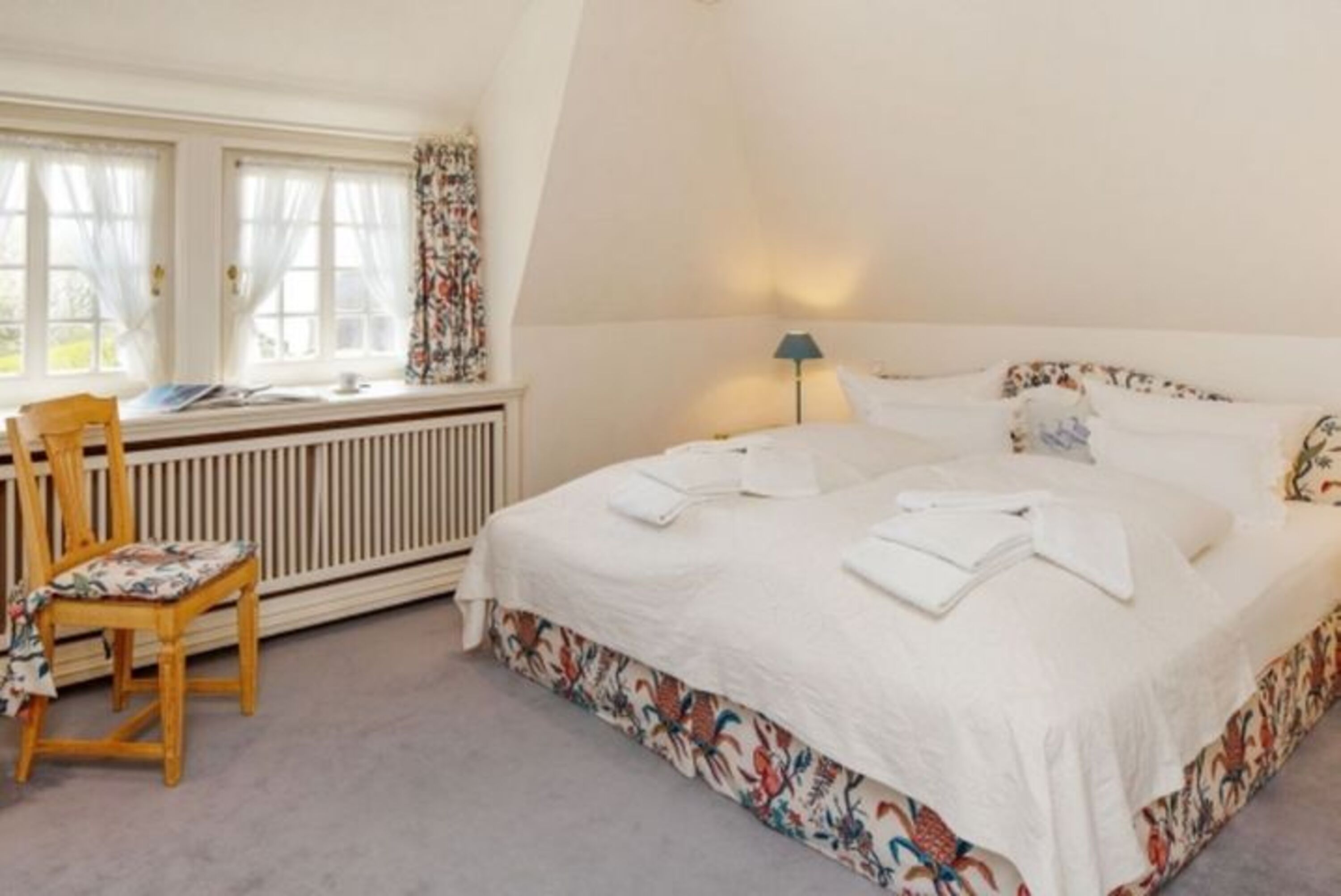 Schlafzimmer eins