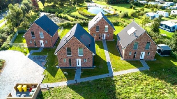 Ferienhaus Paul (zweites Haus von links)