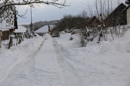 unsere Straße im Winter 