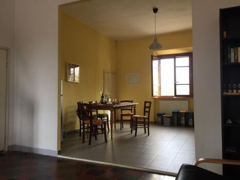 Küche mit Essbereich