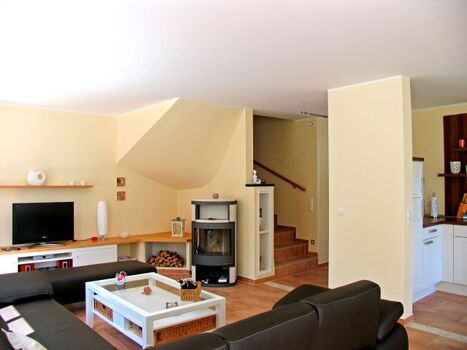 Wohnbereich mit Kamin