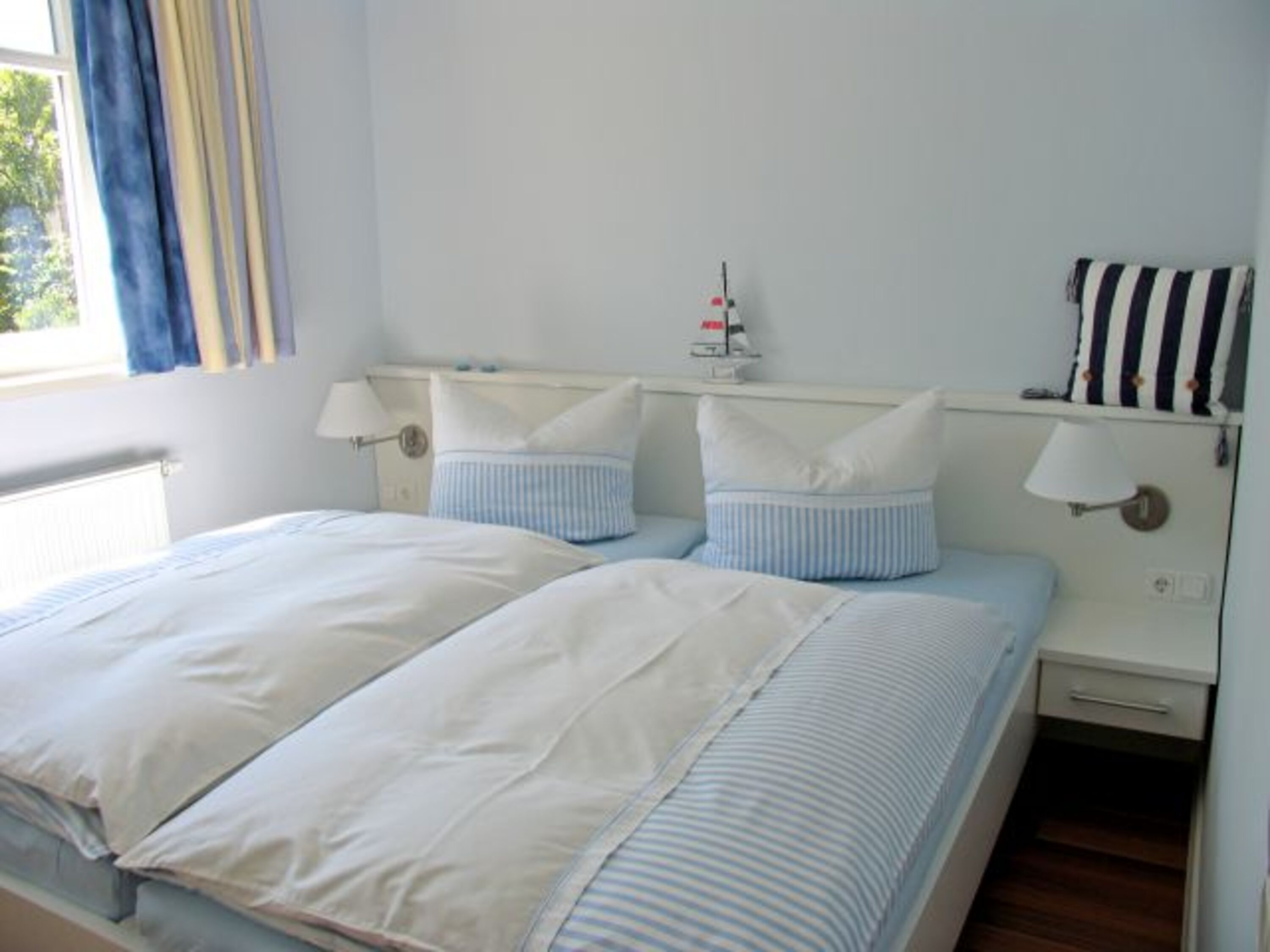 3. Schlafzimmer mit Doppelbett