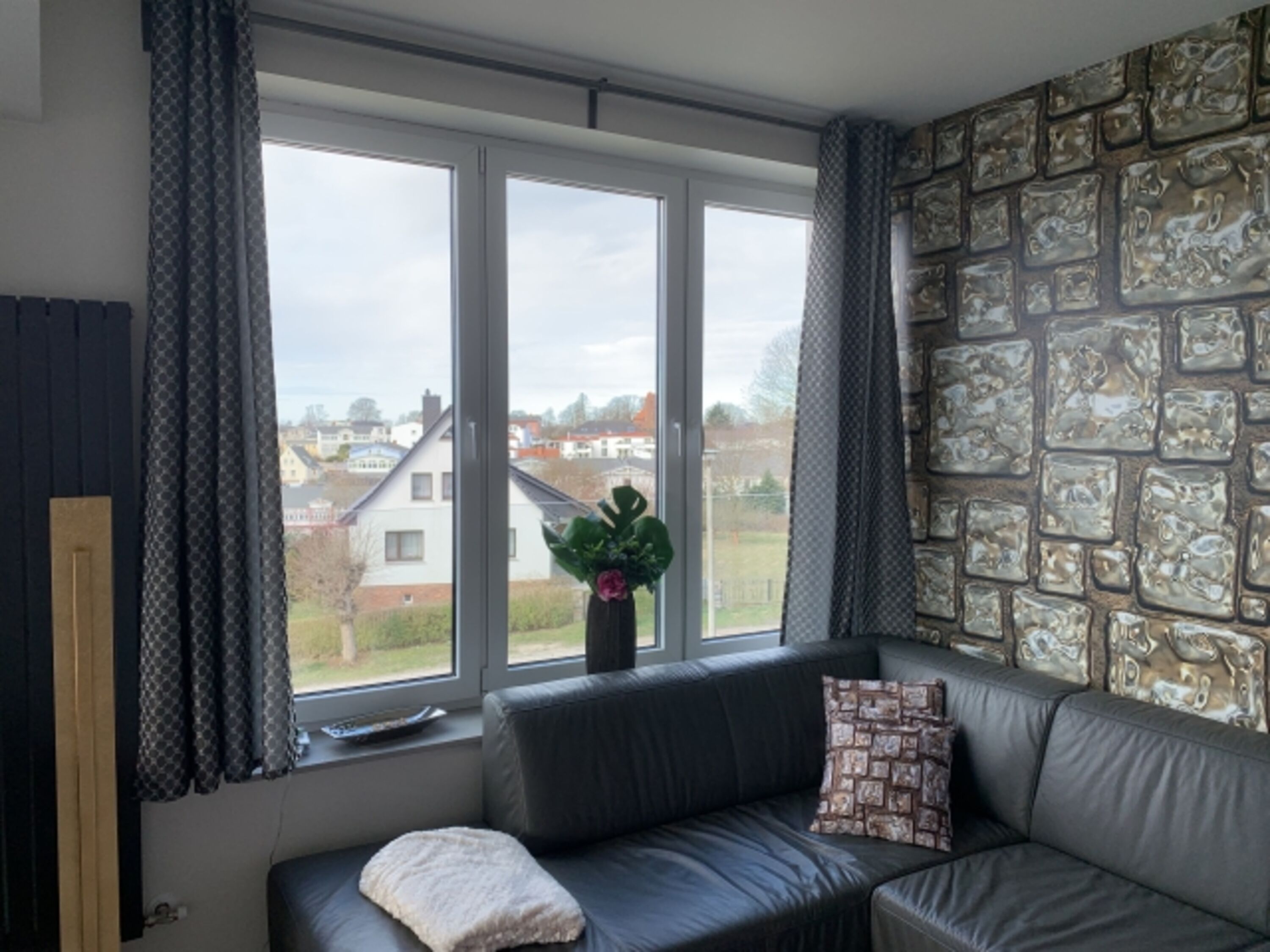Modernes Wohnzimmer mit Eckcouch