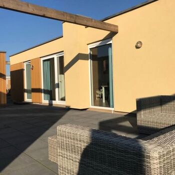 Terrasse,kurz nach Fertigstellung