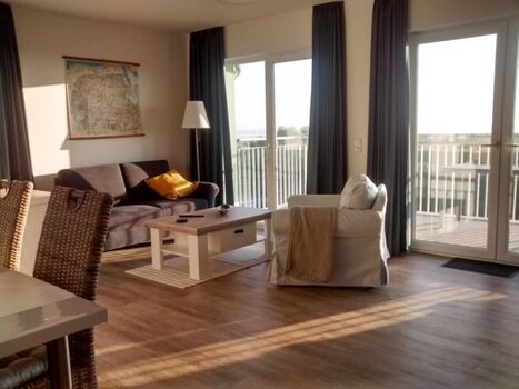 Wohnbereich mit Morgensonne