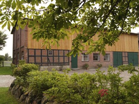 Hofscheune mit Tischtennis und Kicker