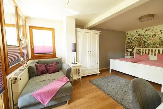 gemütlicher (Schlaf-)sessel