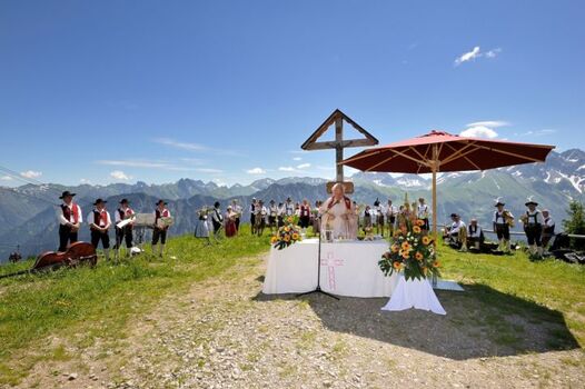 Berggottesdienst auf dem Gipfel