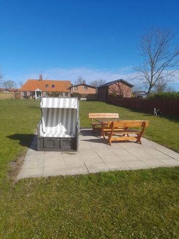 2. Terrasse mit Strandkorb