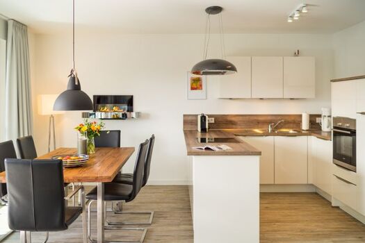 moderne Hochglanzküche