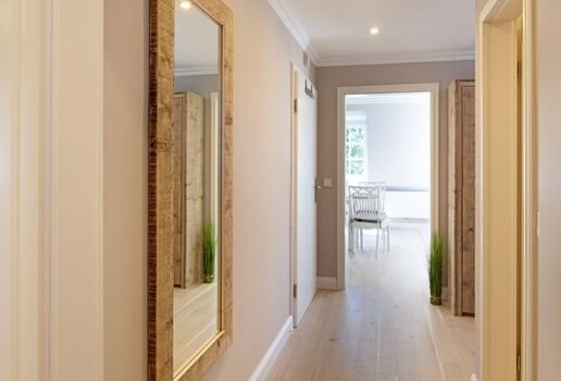 Flur und Eingangsbereich