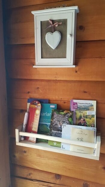 Infomaterial im Eingangsbereich