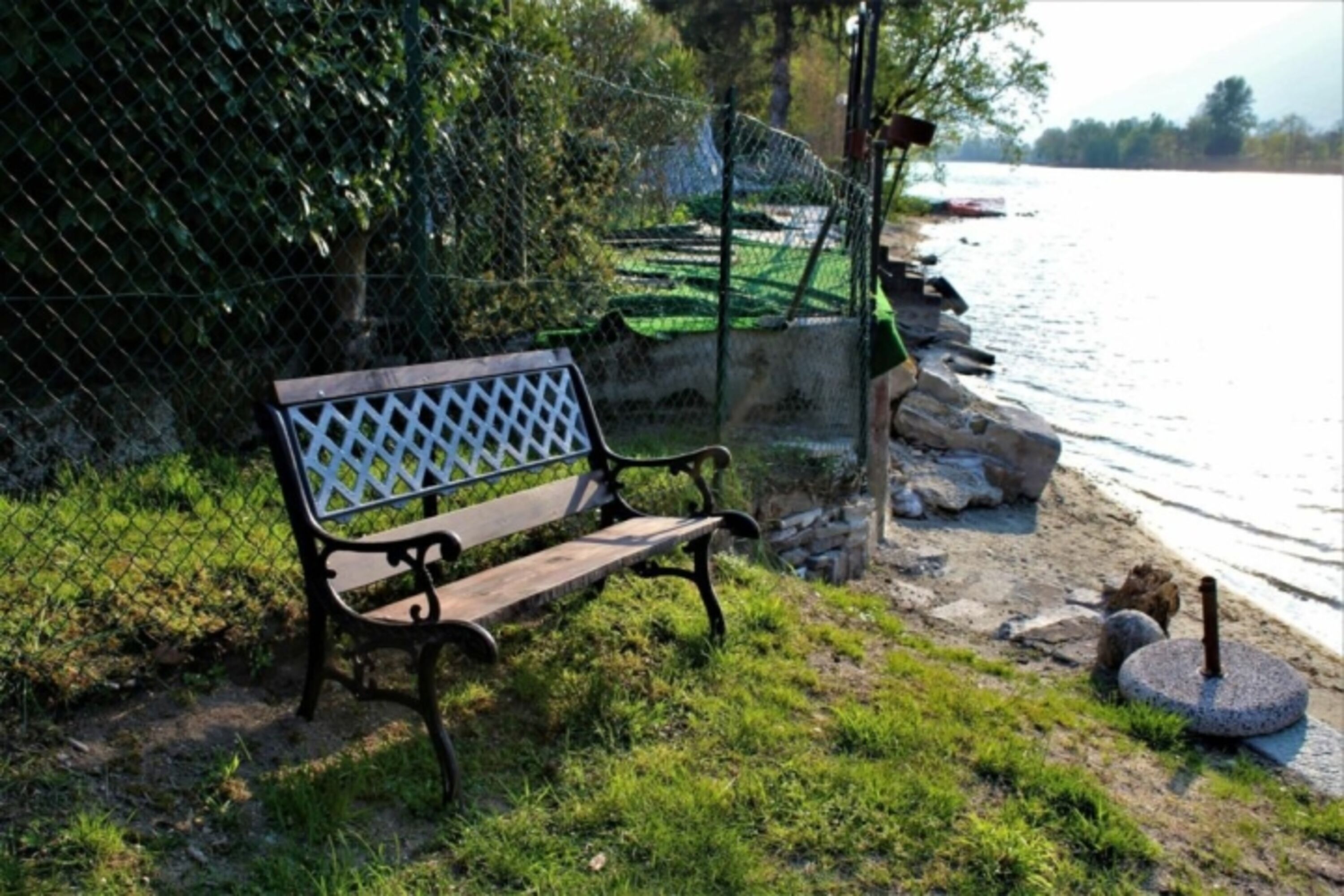 der Garten am Fluß Mera