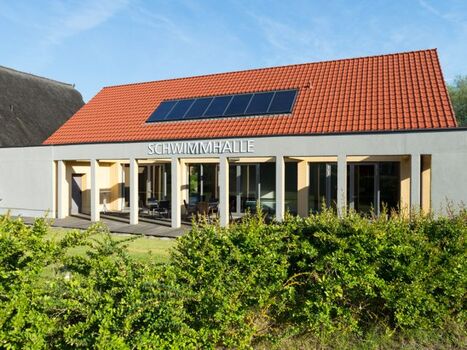 Schwimmbad Aussenbereich