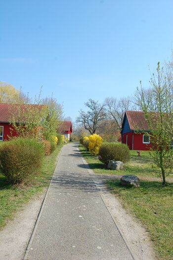 14 Ferienhäuser auf dem Hotelgelände
