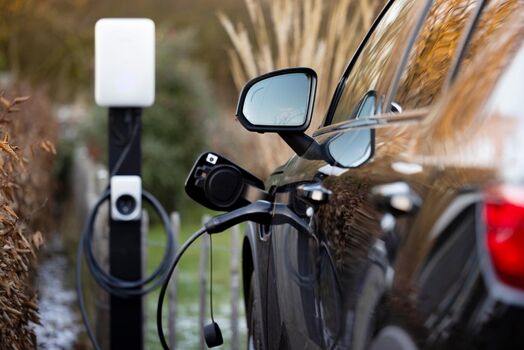 Wallbox an der Villa Hempen