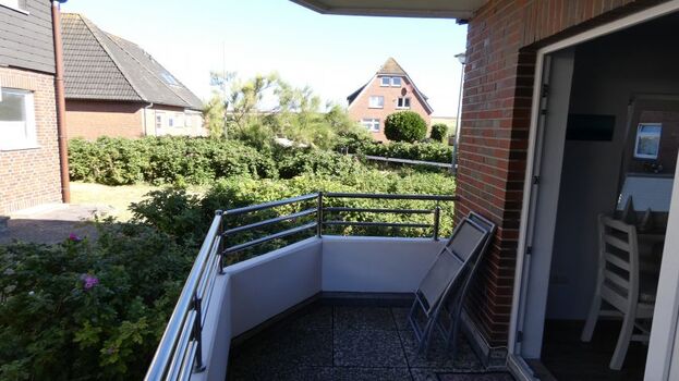 Frühstücken Sie doch mal auf dem Balkon ...