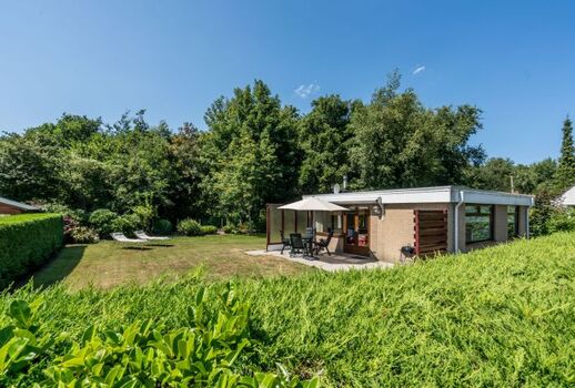 Der große, eingezäunte Garten (450m2!)