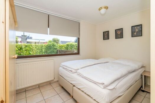 Schlafzimmer 1 mit Doppel Boxspringbett