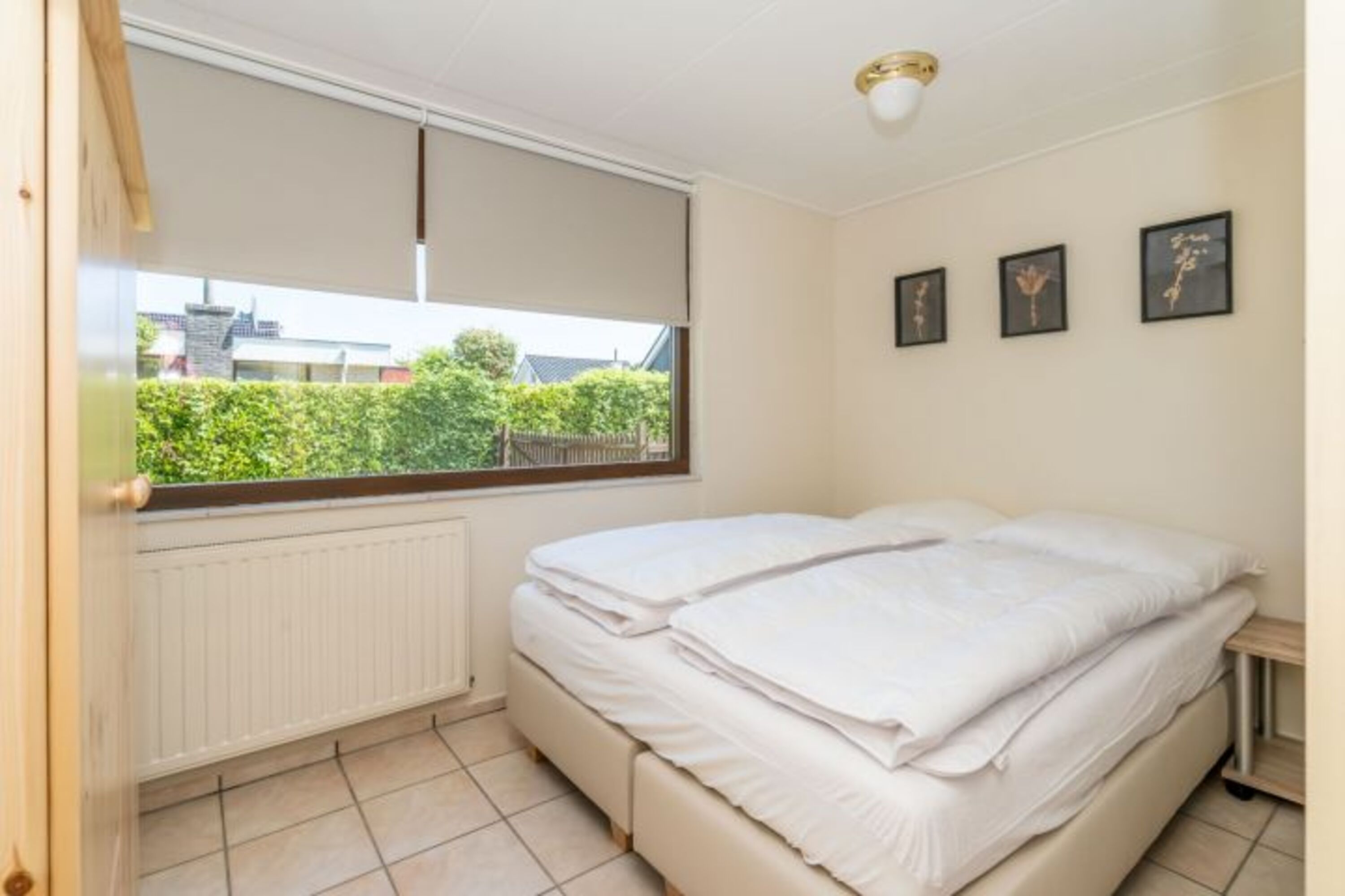 Schlafzimmer 1 mit Doppel Boxspringbett