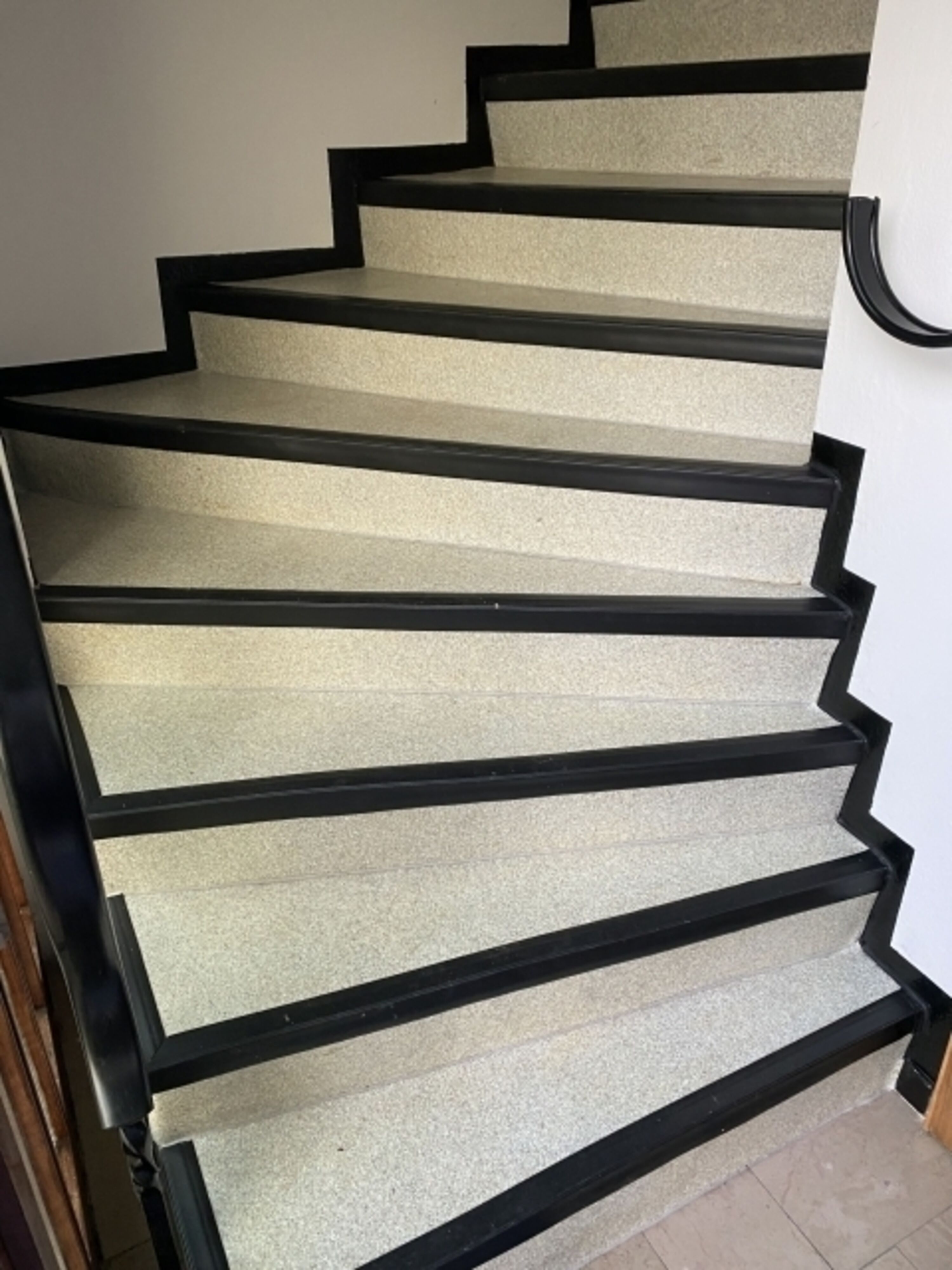 Treppe zur Wohnung