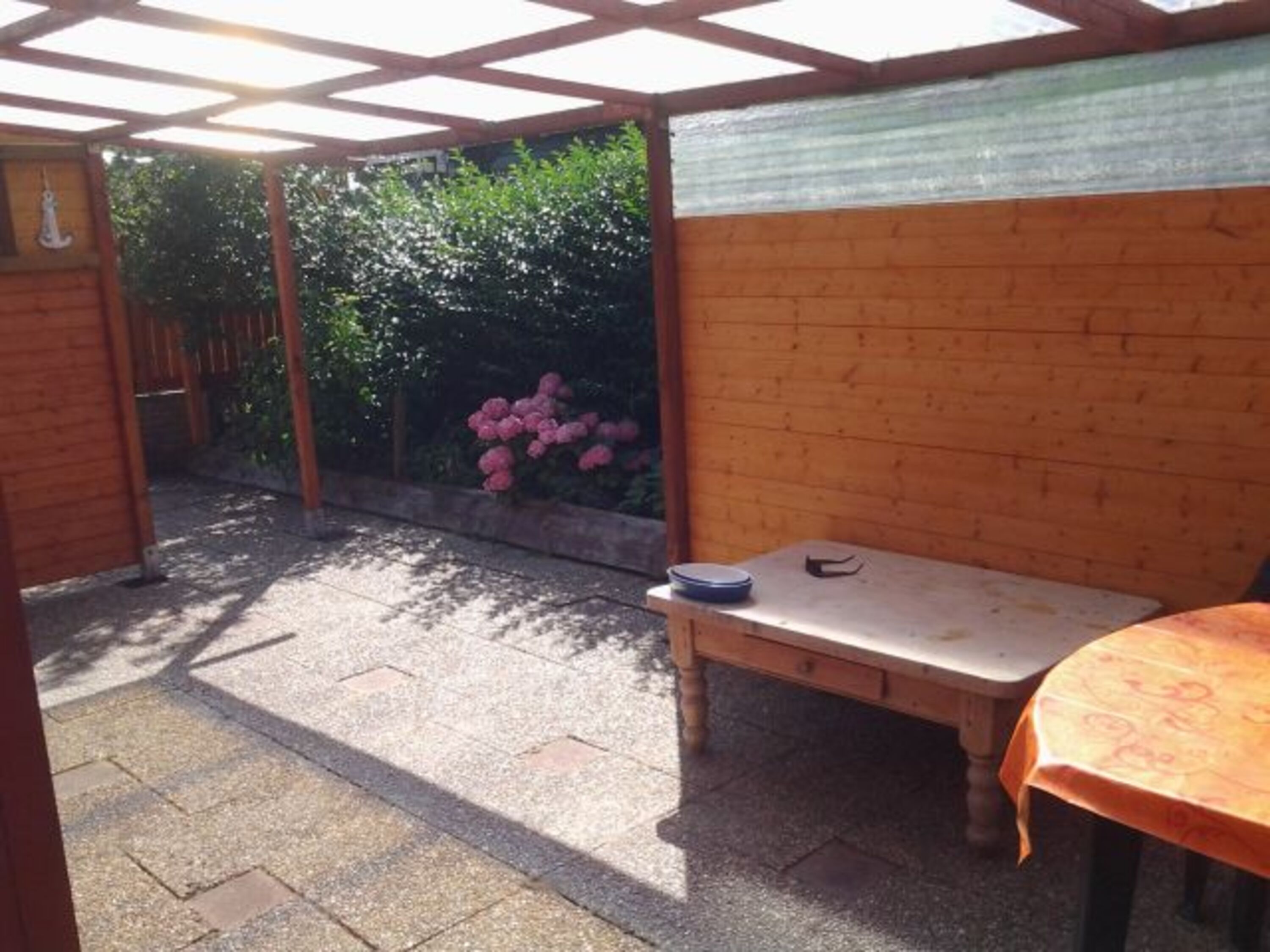 Überdachte Terrasse