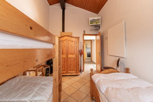 2. SchlafzimmerAuszeit für die Nachtschicht www.fewo-toewe.de