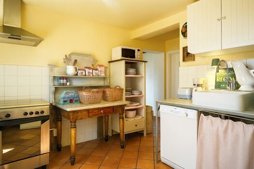 Landhausküche im Stil des mediterranen Südens