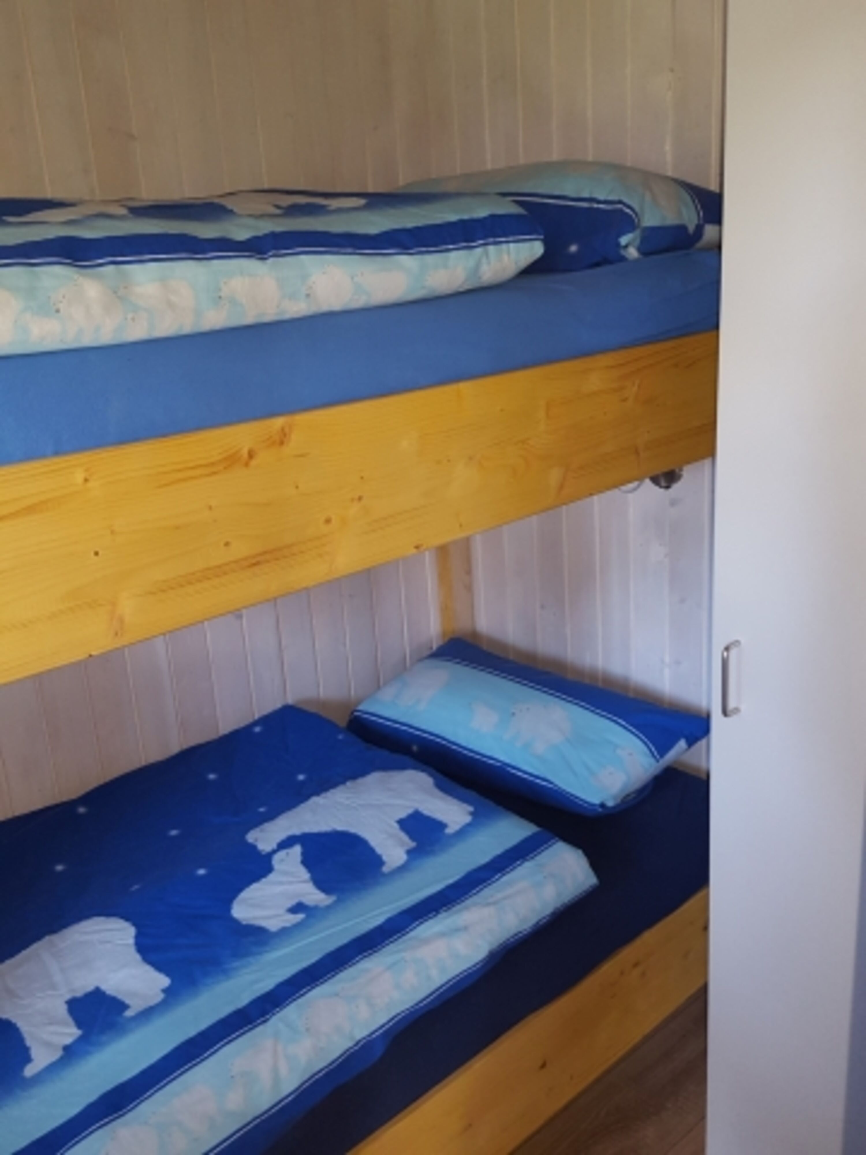 Schlafzimmer 3