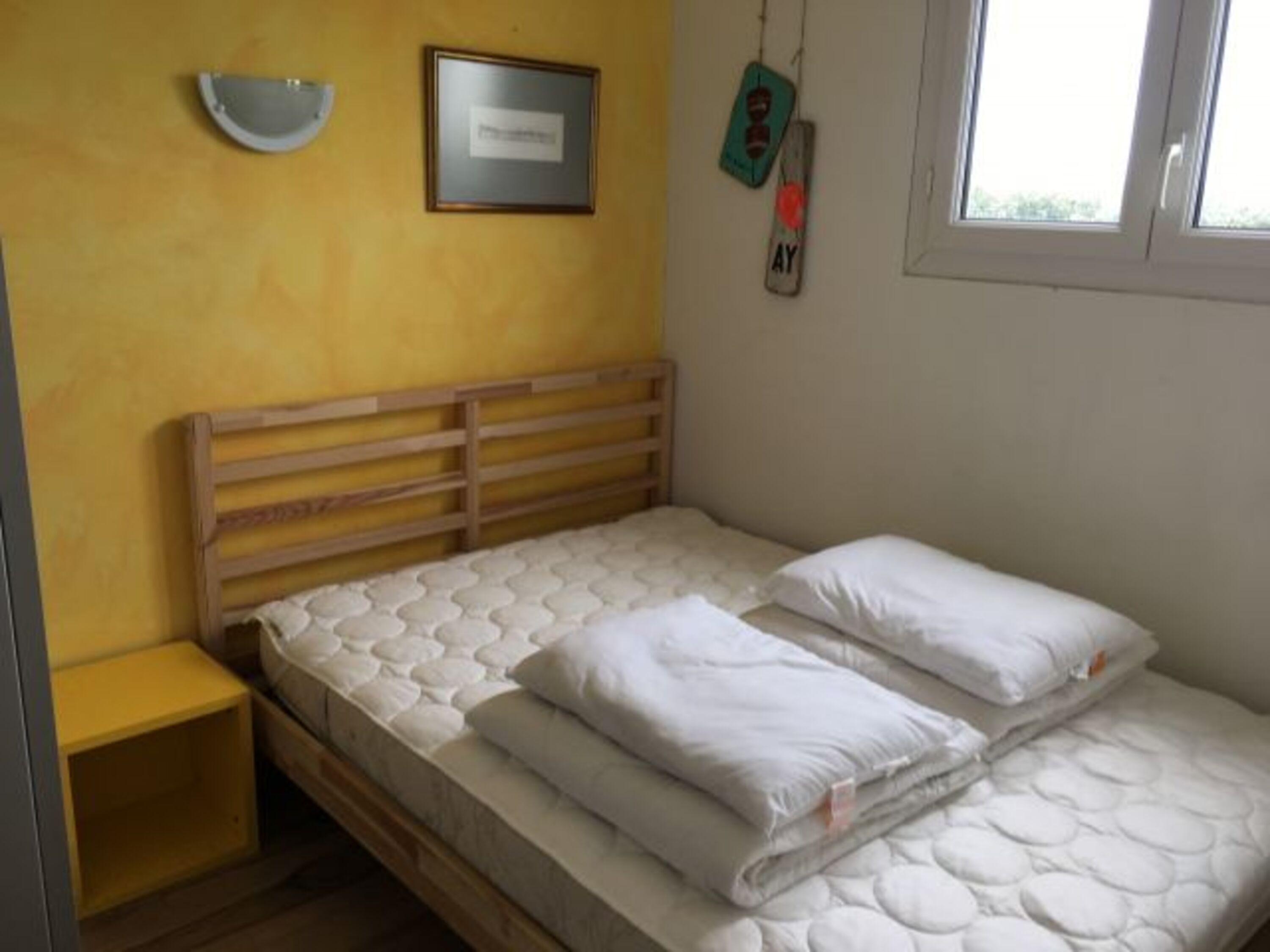 gelbes Schlafzimmer