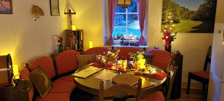 Küchen Essgruppe zur Winter- und Weihnachtszeit 