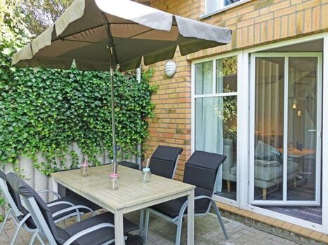 Genießen Sie die Sonnenstunden unter freiem Himmel 