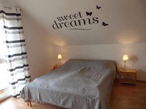 1. Schlafzimmer- mit 1 Doppelbett