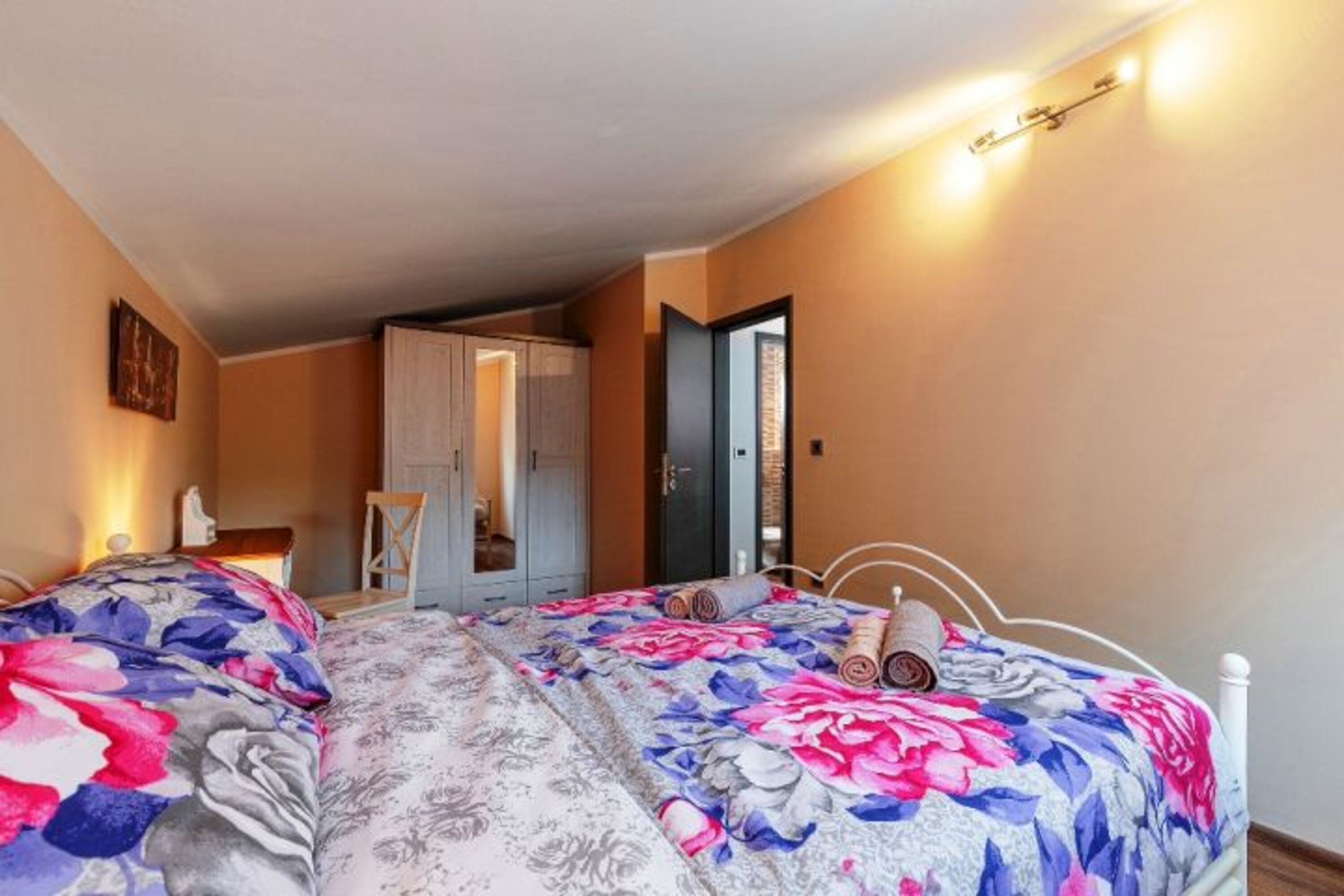 Schlafzimmer III