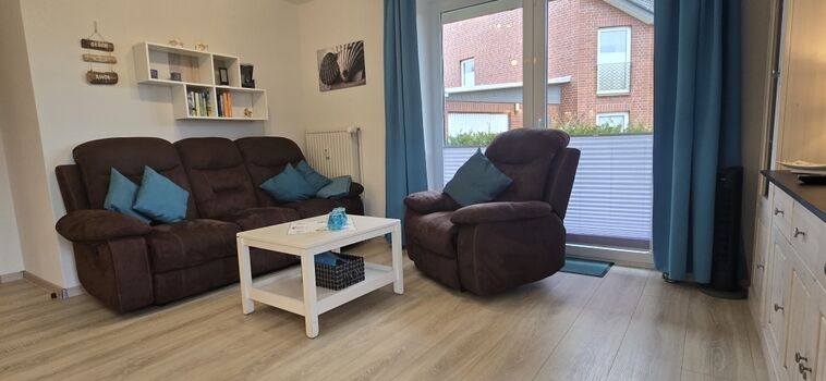 Couch-und Sessel mit Relaxfunktion 