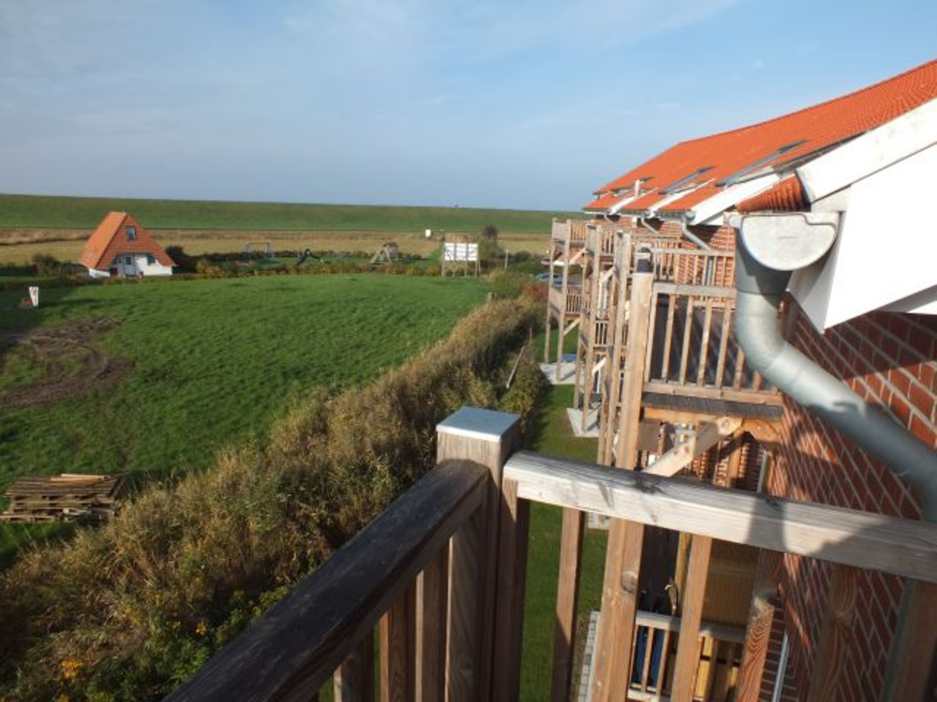 Blick zum Deich