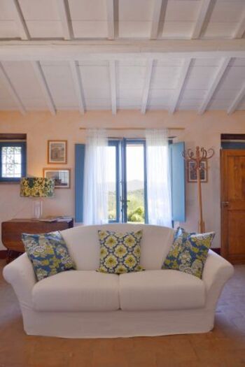 Schlafzimmer im Erdgeschoss mit Ausgang 