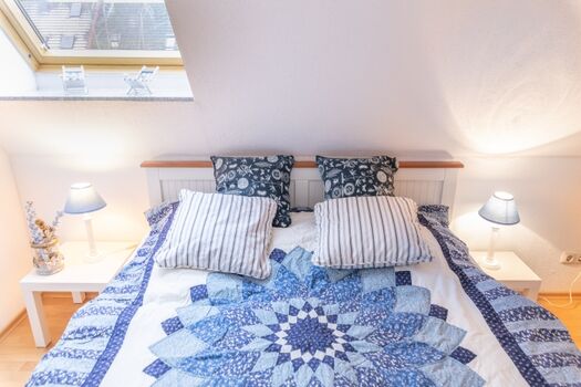 SZ mit Doppelbett (1,60 x 1,40m) in der 1. Etage