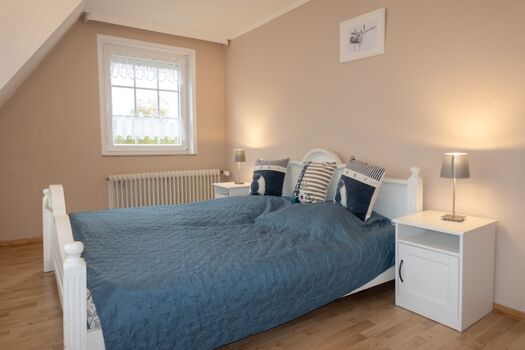 SZ mit Doppelbett (180 x 200 cm)in der 1. Etage