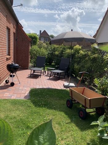 Seitliche 2. Terrasse 