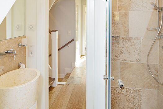 Badezimmer zwei im OG