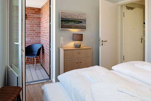 Schlafzimmer 1 mit Zugang zum 2. Balkon