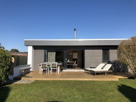 den ganzen Tag Sonne auf der Süd Terrasse 